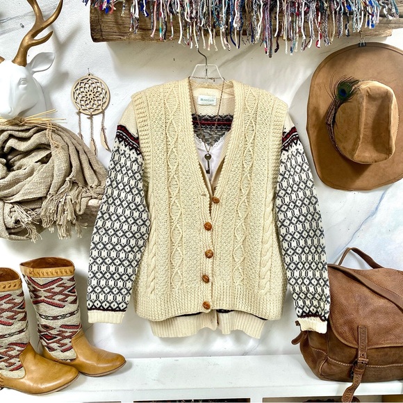 Vintage Jackets & Blazers - Rare ARTISAN cable knit prairie wool vest w granny cottage cabin country vibe
